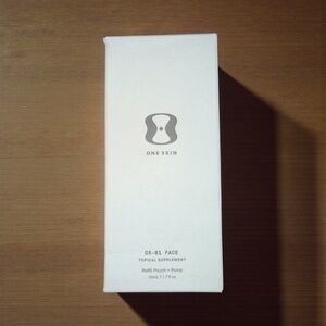 NEW FULL SIZE ONESKIN OS-O1 FACE TOPICAL SUPPLEMENT REFILL POUCH & PUMP ONE SKIN